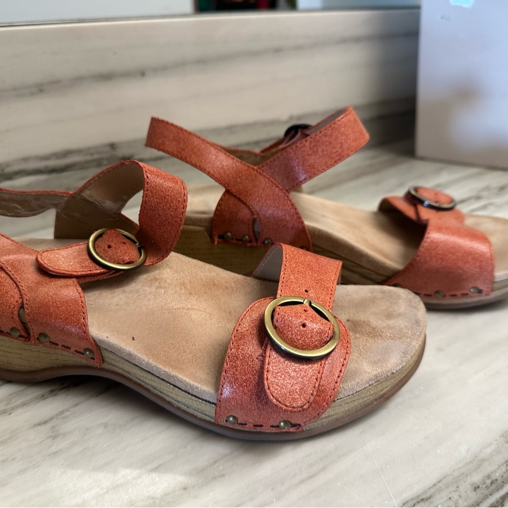 Dansko Women's Soft Orange Walking Sandals 38